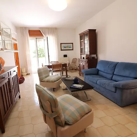 Charming Turchese Air Con Covered Parking Appartement *