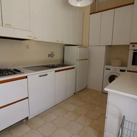 Charming Turchese Air Con Covered Parking *