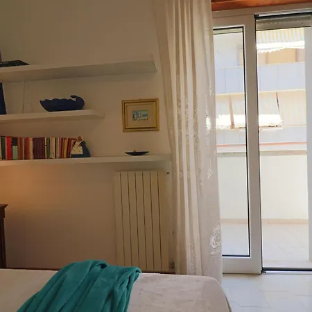 Charming Turchese Air Con Covered Parking *