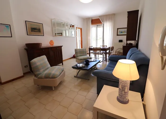 Apartment Charming Turchese Air Con Covered Parking