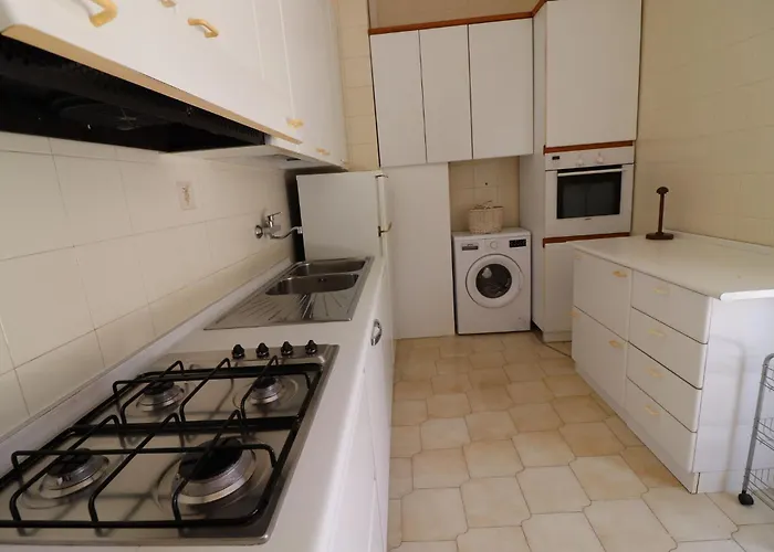 Apartment Charming Turchese Air Con Covered Parking *