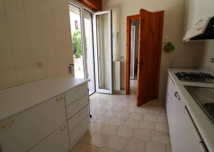 Charming Turchese Air Con Covered Parking