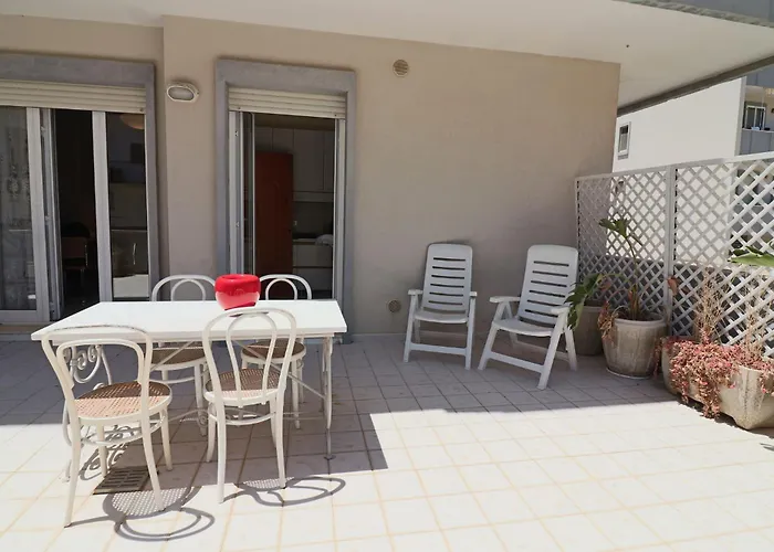 Appartement Charming Turchese Air Con Covered Parking *